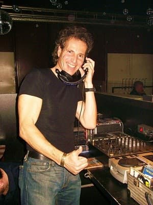 DJ Überall im Barcode