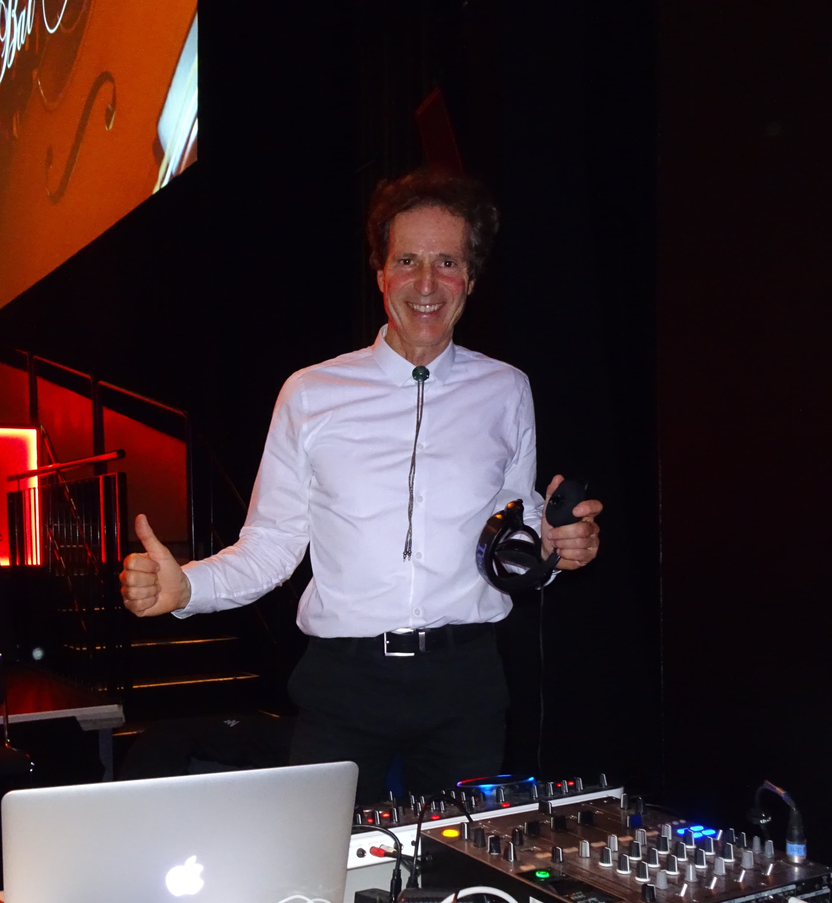 DJ Überall im Deutschen Theater
